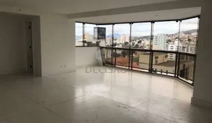 4 quartos em andar alto com vistas definitivas em ótimo estado!