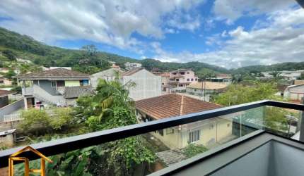 Apartamento com 1 suíte mais 2 quartos à venda no Bairro Iririú em Joinville - SC