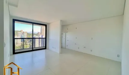 Apartamento com 2 suítes no Centro de Joinville
