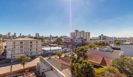 Apartamento duplex á venda no bairro Rebouças em Curitiba