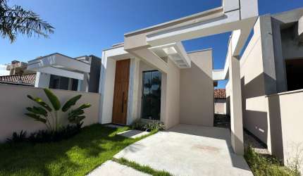 Lindas Casas à Venda com ótima localização no bairro Areias em Tijucas/SC