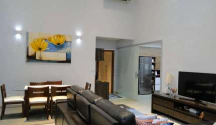Casa Térrea - Condomínio Monte Carlo Urbanova - 3 Dormitórios - 215m².