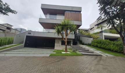 Casa em Condomínio - Residencial Alphaville II - Urbanova - 4 Dormitórios Suítes - 477m²