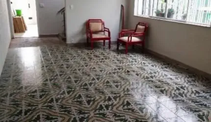 Sobrado para venda com 4 dormitórios, sendo 2 Suites, 3 vagas de garagem a 40 metros metro Jardim São Paulo