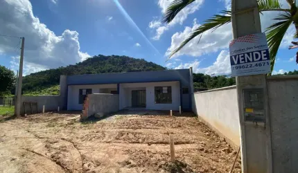 ** Oportunidade única! 2 Geminados à venda em Schroeder – Centro Leste!*