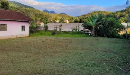VENDO TERRENO NO BAIRRO CENTRO EM SCHROEDER!