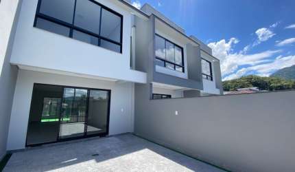 **Oportunidade Exclusiva no Bairro Amizade, em Jaraguá do Sul!**
