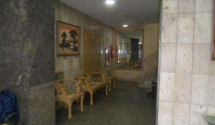 Apartamento com 2 dormitórios à venda, 82 m² por R$ 230.000,00 - Centro - Juiz de Fora/MG