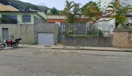 Casa linear com 3 quartos suíte e garagem com 122m²