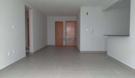 Apartamento com 3 quartos 1 suite e área externa - Aeroporto