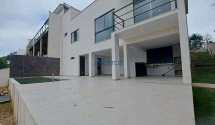 Casa linear no Condomínio Spinaville