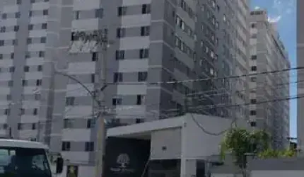 Lindo apartamento de 2 quartos no Santa Terezinha!