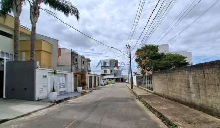 Terreno plano com 400m² - Aeroporto