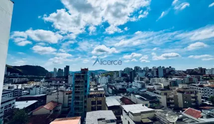 Apartamento de 03 quartos, sendo 01 suíte, 02 elevador e 02 vagas garagem - Cascatinha