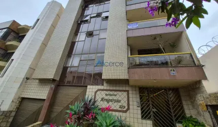 Excelente apartamento de 03 quartos, 03 vagas de garagem e elevador no Bom Pastor.