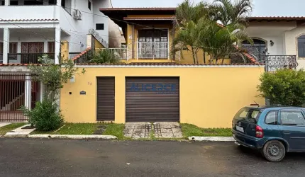 Casa em condomínio com 02 Quartos à venda, 127m²- São Pedro