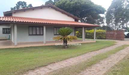 Chácara com 3 dormitórios à venda, 3287 m² por R$ 1.800.000,00 - Chácara Halter - Salto/SP