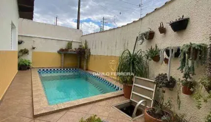 Casa com 6 dormitórios à venda, 221 m² por R$ 800.000,00 - Parque Residencial Presidente Médici - Itu/SP