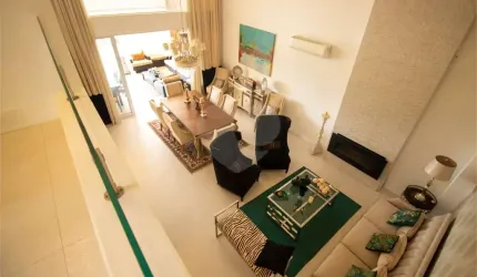 Casa com 4 quartos à venda em Tamboré - SP