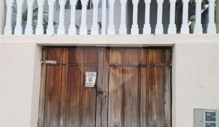 Casa com 4 quartos à venda em Estação - SP