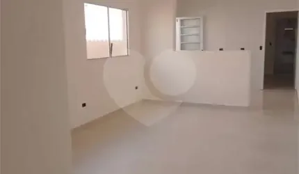 Casa com 2 quartos à venda em Reneville - SP