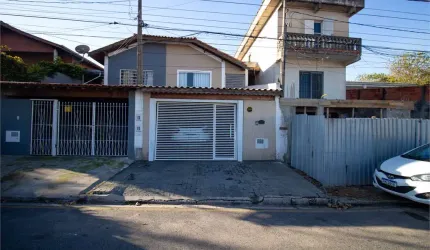 Casa com 3 quartos à venda em Jardim Villaça - SP