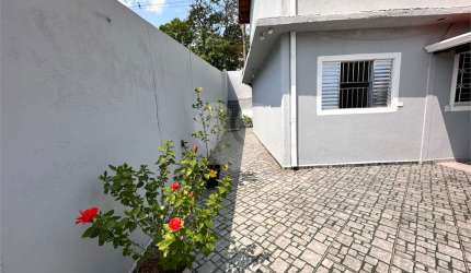 Casa com 2 quartos à venda em Paisagem Colonial - SP