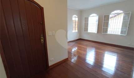 Casa com 3 quartos à venda em Centro - SP