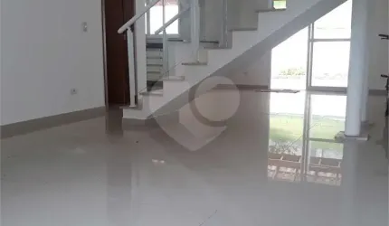 Sobrado com 3 quartos à venda em Vila Irene - SP