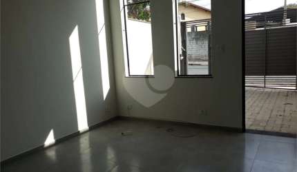 Casa com 3 quartos à venda ou para locação em Vila Mike - SP