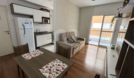 Apartamento com 2 quartos para locação em Jardim Carambeí - SP
