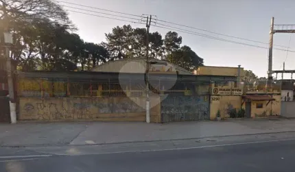 Galpão à venda em Jardim Mirna - SP