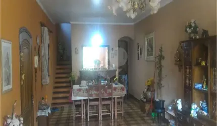 Casa com 4 quartos à venda em Jardim Pinheiros - SP