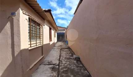 Casa com 2 quartos à venda em Pirajussara - SP