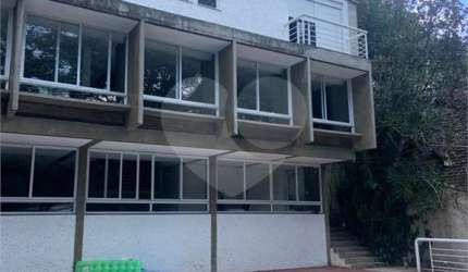 Sobrado com 7 quartos à venda ou para locação em Fazenda Morumbi - SP