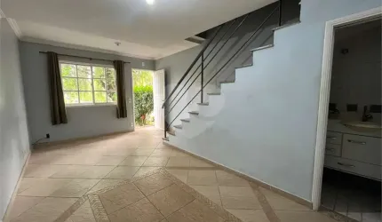 Condomínio com 3 quartos à venda em Jardim Guerreiro - SP