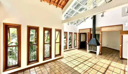 Condomínio com 3 quartos à venda ou para locação em Jardim Três Marias - SP