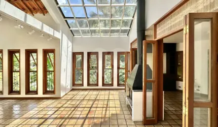 Condomínio com 3 quartos à venda ou para locação em Condomínio Iolanda - SP