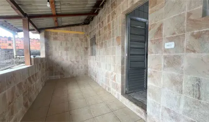 Casa de vila com 1 quartos para locação em Jardim Novo Taboão - SP