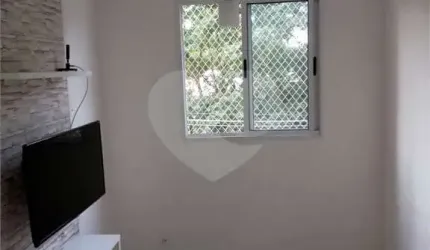 Apartamento com 2 quartos à venda em Pirajussara - SP