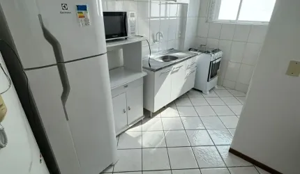 Apartamento sem mobília para aluguel Anual no centro de Balneário Camboriú