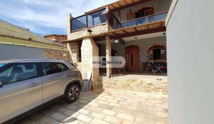 EXCELENTE TRIPLEX COM VISTA PARA PRAIA DOS ANJOS