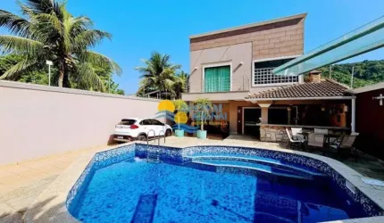 Casa com 5 dormitórios à venda, 474 m² por R$ 2.650.000,00 - Jardim Guaiuba - Guarujá/SP