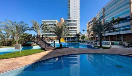 Apartamento à venda na Praia da Enseada, 3 Suítes, 4 Vagas.