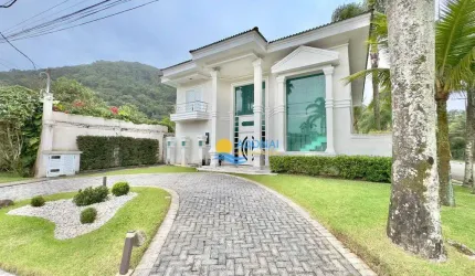 Casa com 5 dormitórios à venda, 498 m² por R$ 2.600.000,00 - Balneário Praia do Pernambuco - Guarujá/SP