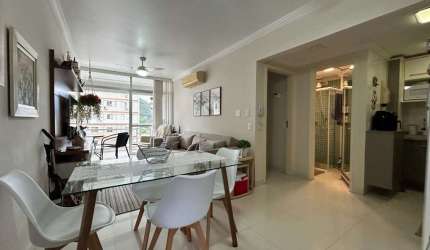 Apartamento com 1 dormitório à venda, 50 m² por R$ 370.000,00 - Pitangueiras - Guarujá/SP