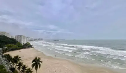 Apartamento com 3 dormitórios à venda, 110 m² por R$ 850.000,00 - Jardim Astúrias - Guarujá/SP