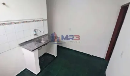 Casa com 1 quarto para alugar na Avenida Paranapuam, 48, Freguesia (Ilha do Governador), Rio de Janeiro, 35 m2 por R$ 750