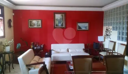 Sobrado com 3 Dorm 01 Suite 03 vagas na Vila Santa Catarina - Venda.