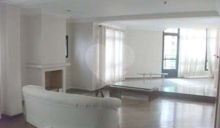 Apartamento com 03 Dormitórios 03 Suítes para venda e/ou locação no Morumbi